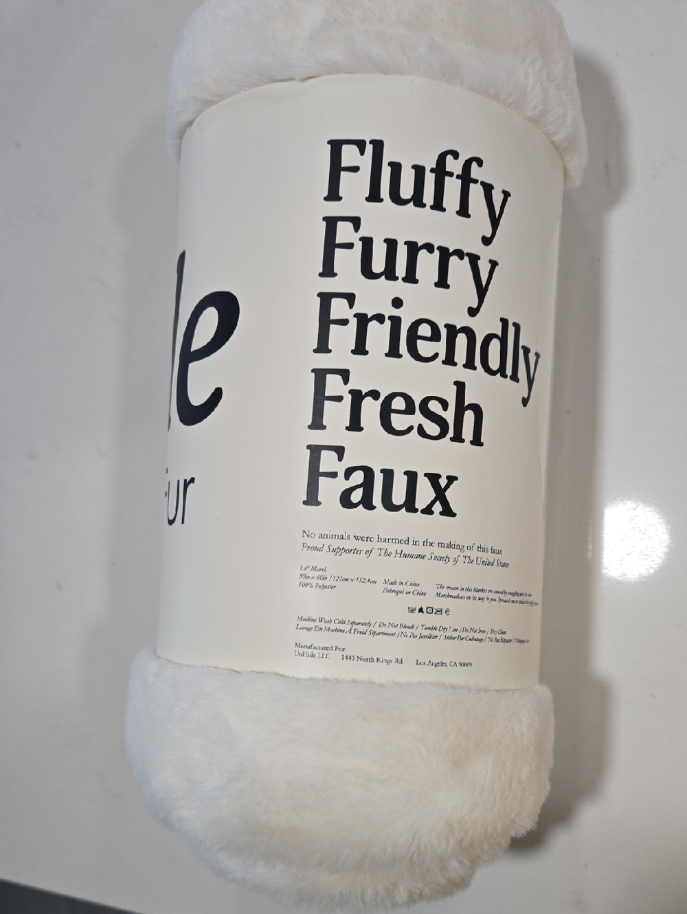 Fluffy Faux Fur Bath Pillow - White